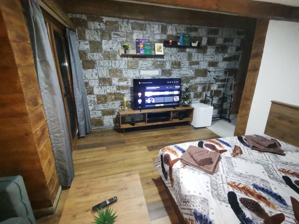 Villa Ana-Mavrovo Ngoại thất bức ảnh